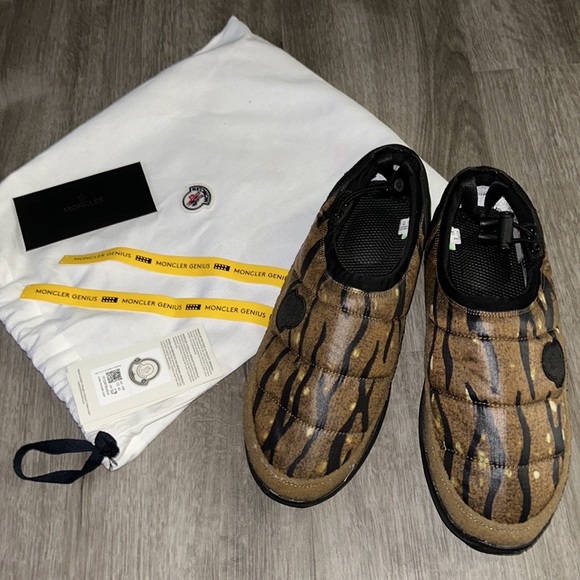 Authentic Moncler Genius-2 Moncler 1952 x Suicoke Quilted pepper loafers - Picture 1 of 14